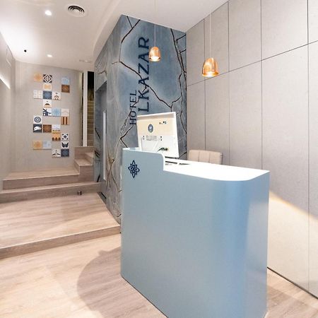 Hotel Alkazar Valencia Bagian luar foto