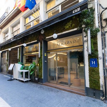 Hotel Alkazar Valencia Bagian luar foto